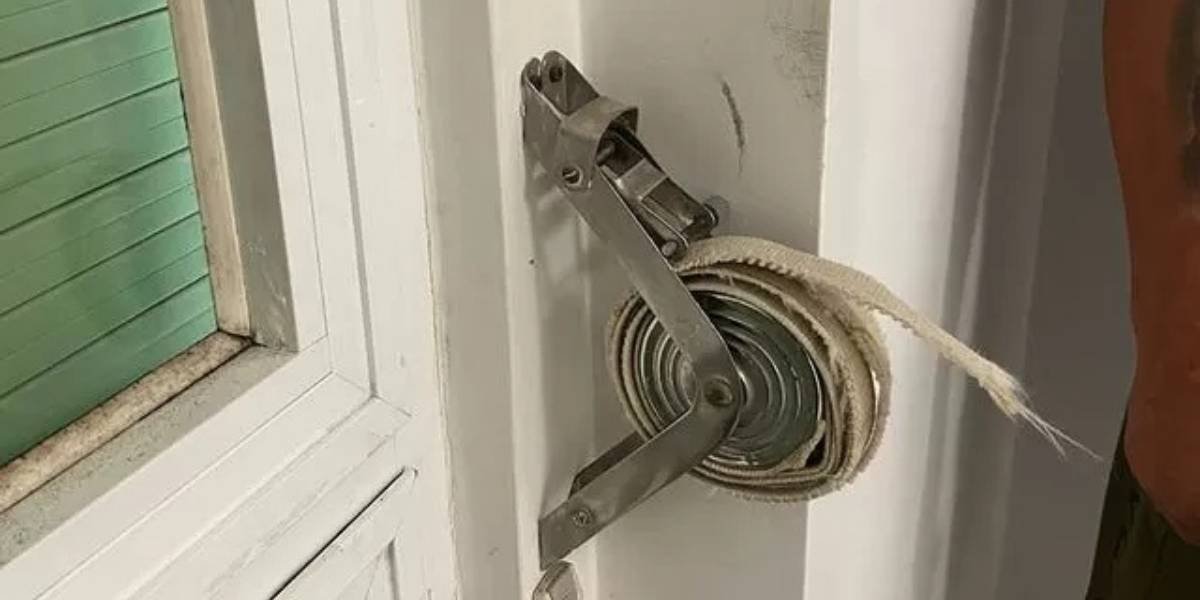 Doutor House Substituição de Fitas e Cabos de Estores